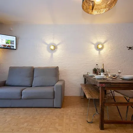 Sainte-foy-l'argentiere Sleeps 4 Pool Apartament Chamonix