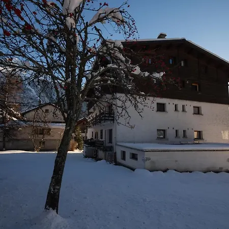Sainte-foy-l'argentiere Sleeps 4 Pool Chamonix